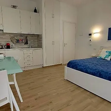 Mediterranea Sicilia- Casa Dei Normanni-costanza Hotel 4*